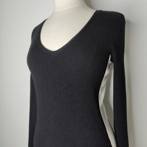 White House Black Market Sweater Dress S V-Neck Long Sleeve Colorblock Sides Rib